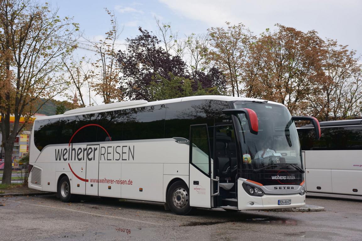 Setra 516 HD von Weiherer Reisen aus der BRD 2017 in Krems.