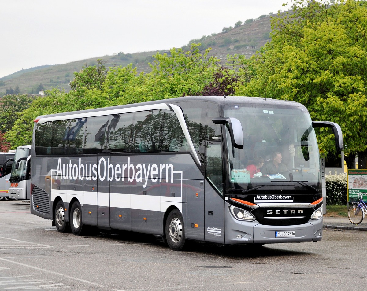 Setra 516 HDH von Autobus Oberbayern im Mai 2014 in Krems gesehen.