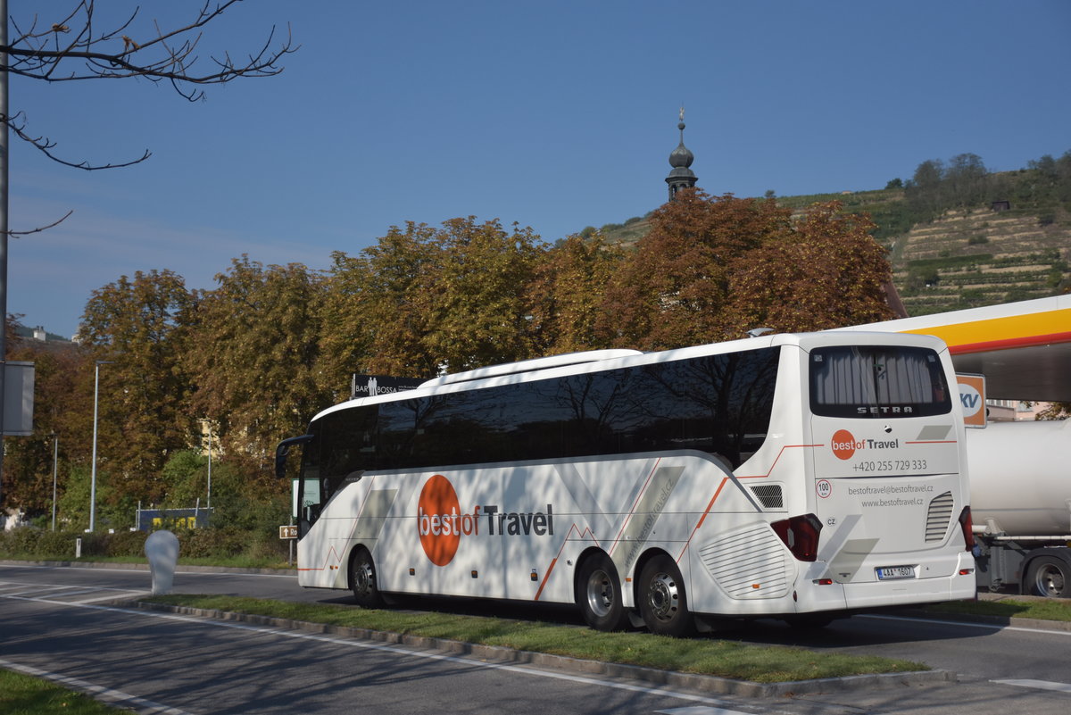 Setra 517 HD von Best of Travel aus der CZ 09/2017 in Krems.
