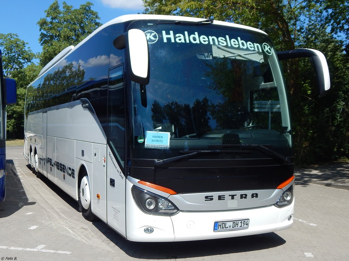 Setra 517 HD von Hampel-Reisen aus Deutschland in Waren.