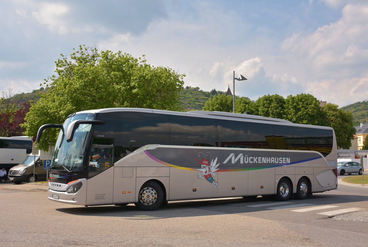 Setra 517 HD von Mckenhausen Reisen aus der BRD im Mai 2018 in Krems.