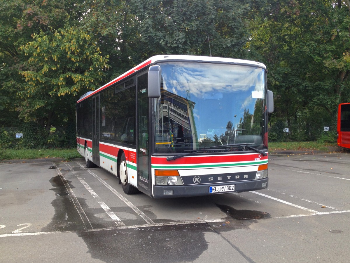 Setra S315 NF von Saar-Pfalz-Bus (KL-RV 802). Baujahr 2000 ...