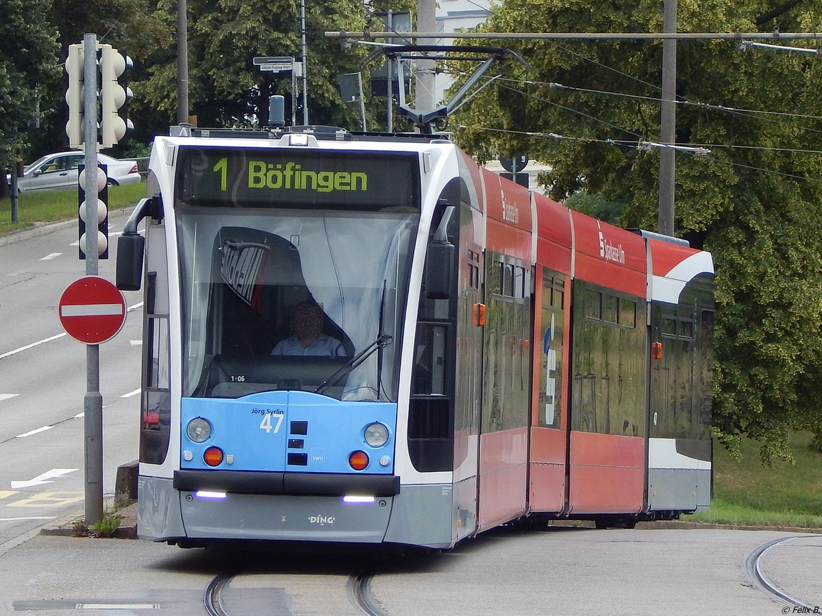 Siemens Combino NF6 Nr.47  Jörg Syrlin  der Stadtwerke Ulm in Ulm.