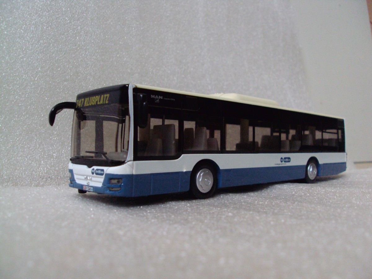 Siku-Modellbus-MAN Lions City der VBZ Zuerich am 24.8.14.