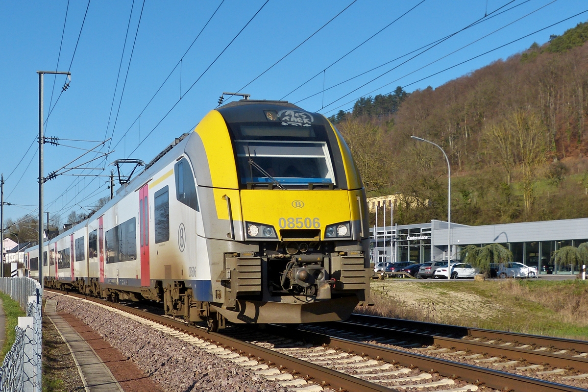 SNCB AM08 506 unterwegs im Alzettetal in der Nhe von Lintgen. 07.02.2020 (Hans)