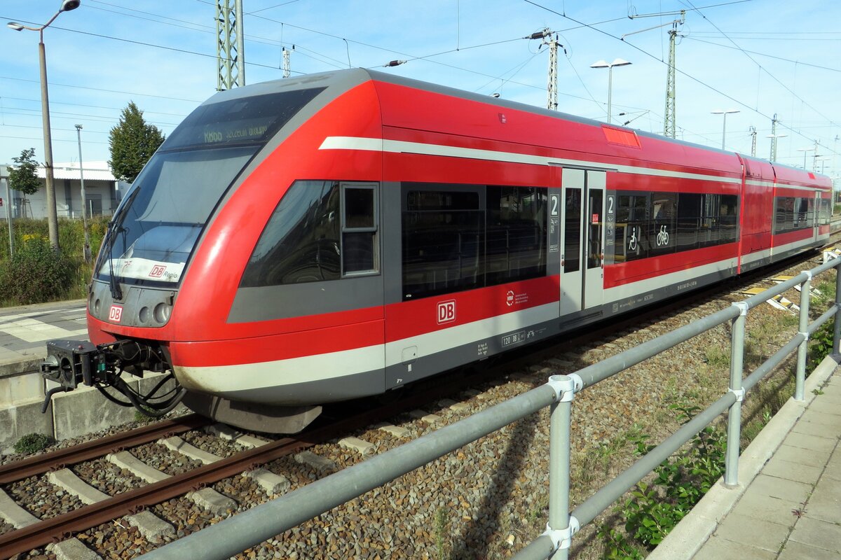 Stadler Triebzug 646 005 steht am 19 September 2020 als RB nach Szczecin Glowny in Angermünde.