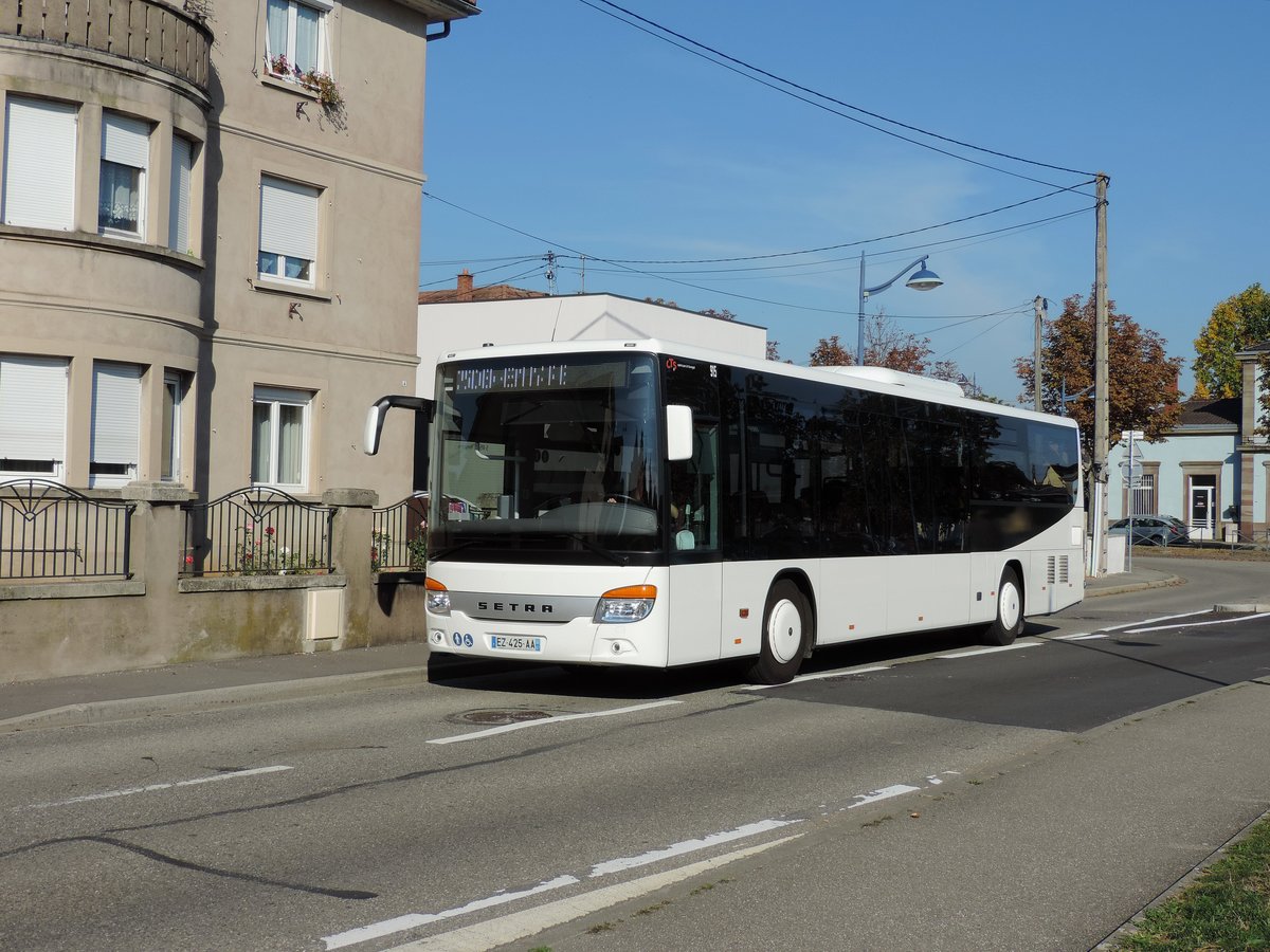 Strassburg - 8. Oktober 2018 : Setra S 415 LE Business in Vendenheim