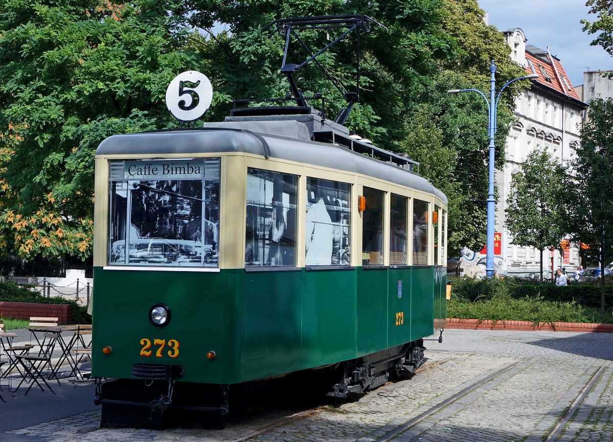 STRASSENBAHNBETRIEBE IN POLEN
Historische Strassenbahnen POSEN
Motorwagen 273 als Caffe Bimba aufgenommen am 16. August 2014.  
Foto: Walter Ruetsch