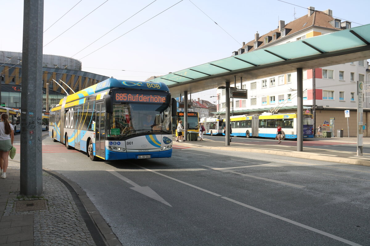 SWS Solingen - Nr. 861/SG-SW 1861 - Solaris Gelenktrolleybus am 18. Juni 2022 in Solingen (Aufnahme: Martin Beyer)