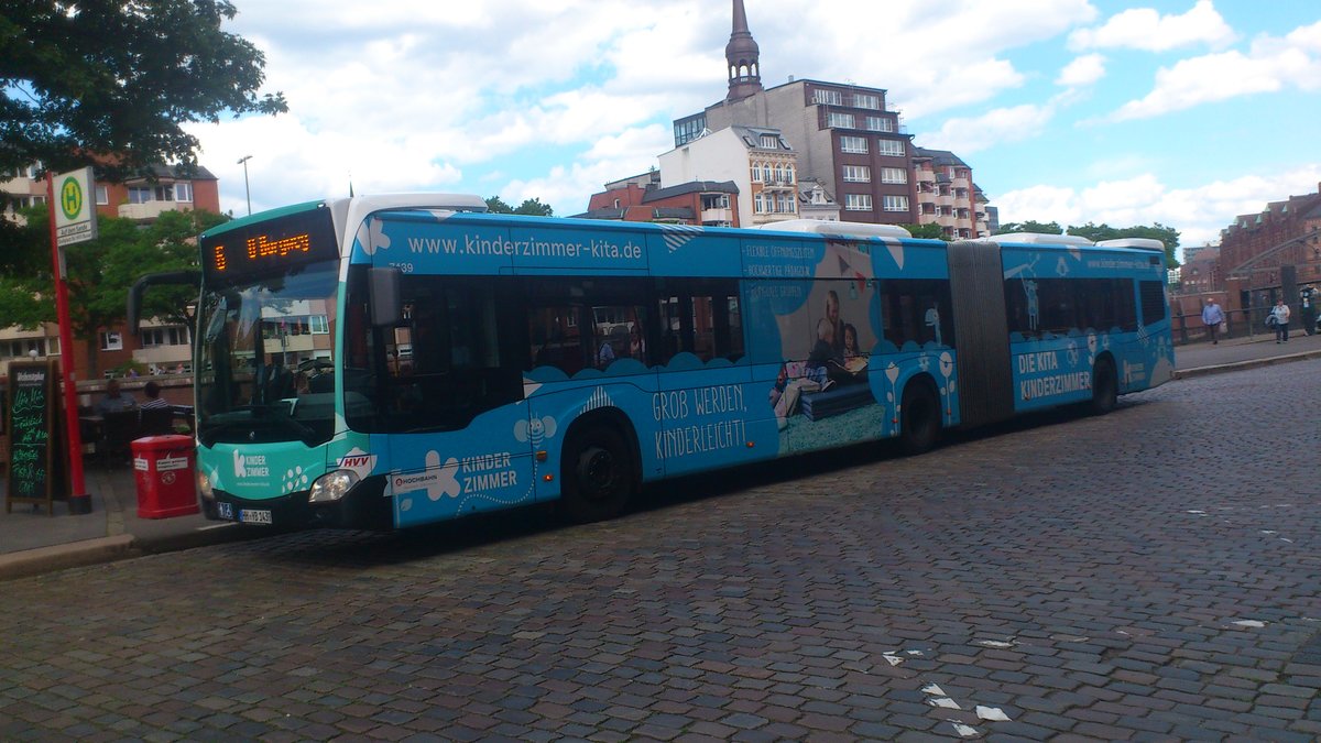 ....und dann paar busbilder aus Hamburg als ich auf Kurztrip dort war 
......hier dieser MB C2 der ersten Generation 
