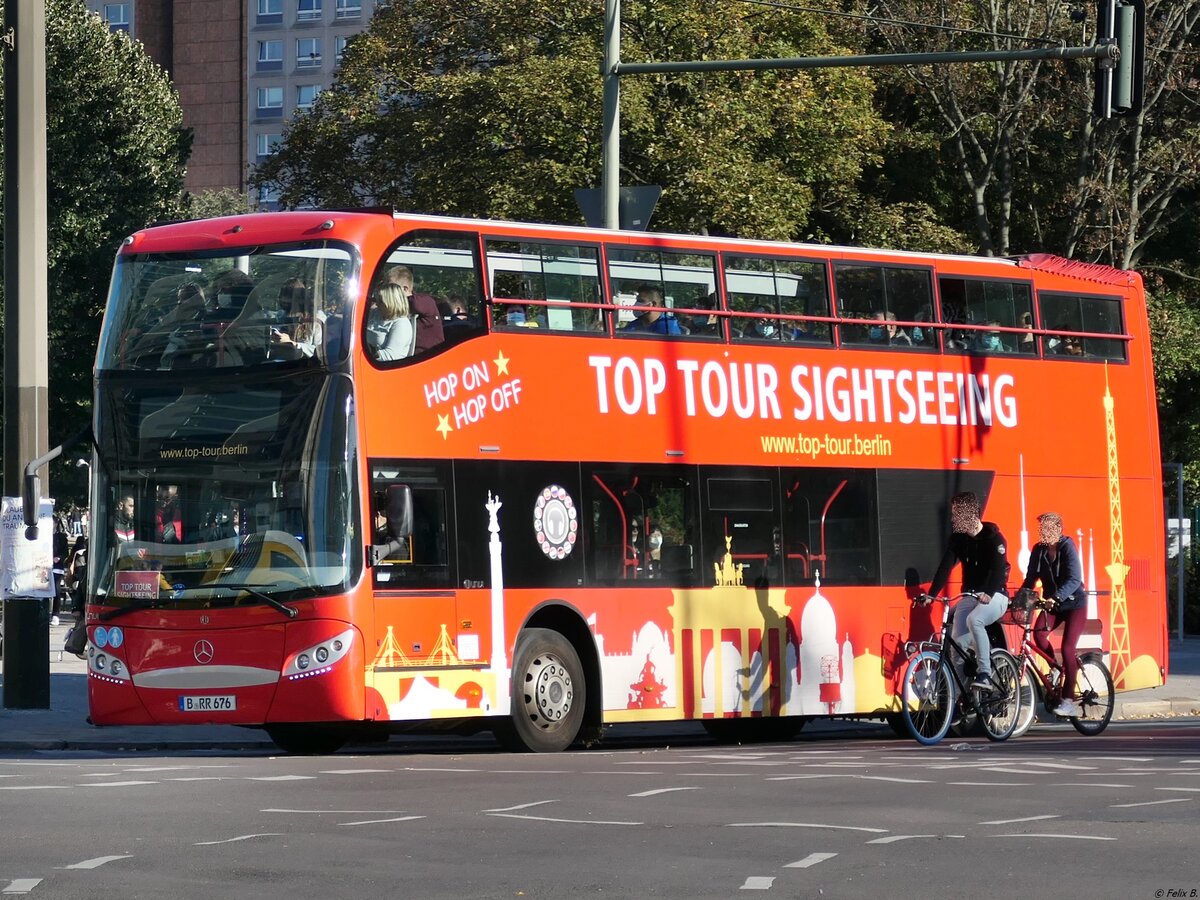 Unvi Urbis von VIP Bus Connection aus Deutschland in Berlin.
