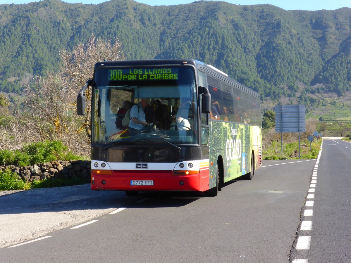 Van Hool als Linienbus unterwegs auf La Palma im Januar 2016