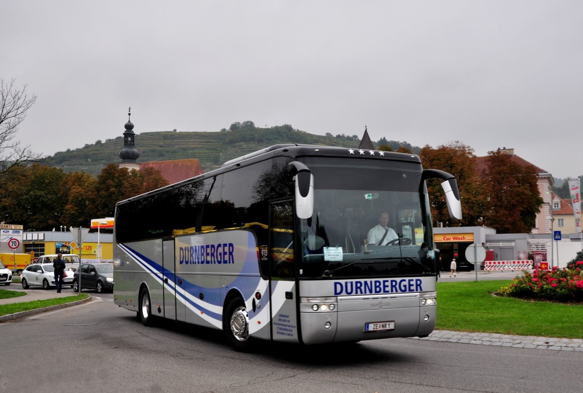 Van Hool T915 Alicron von Drnberger Reisen aus sterreich im Oktober 2014 in Krems.
