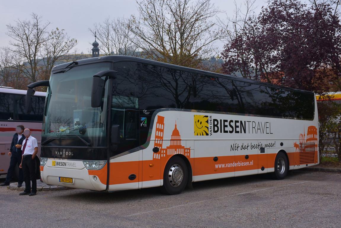 Van Hool TX von Van der Biesen Travel.nl 2017 in Krems.