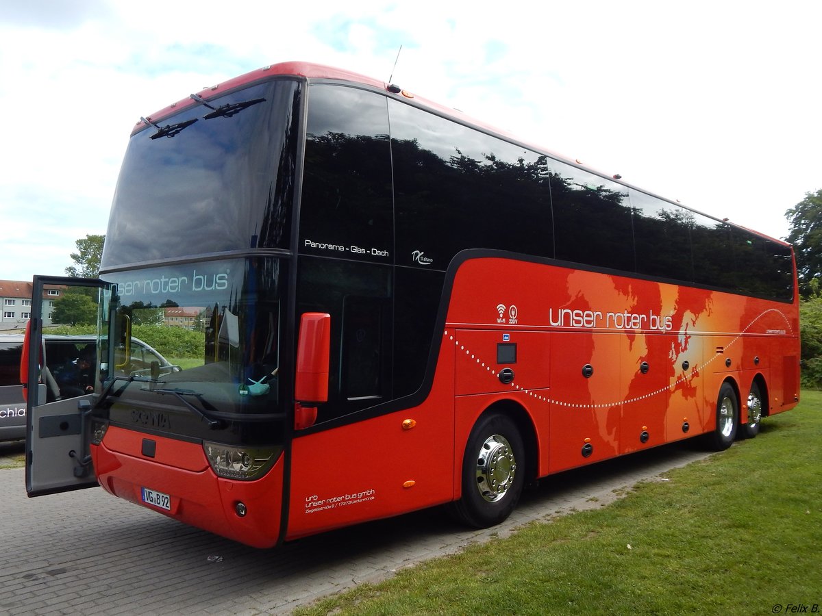 Van Hool TX17 von URB aus Deutschland in Sassnitz.