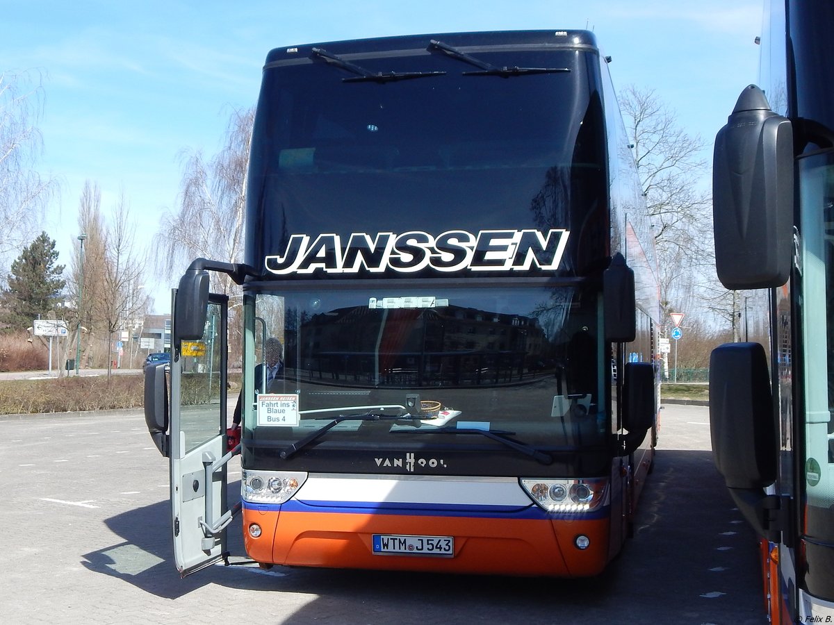 Van Hool TX27 von Janssen Reisen aus Deutschland in Waren.