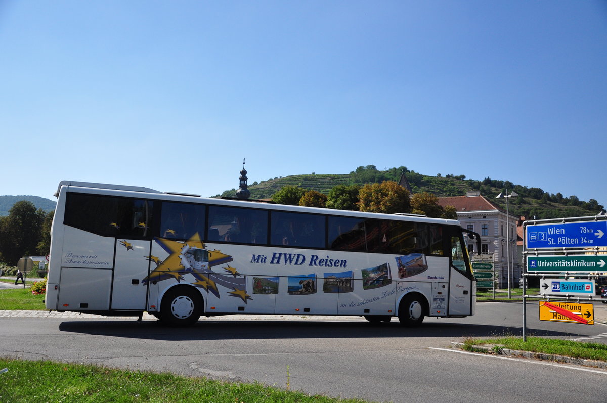 VDL Bova von HWD Reisen aus der BRD in Krems gesehen.