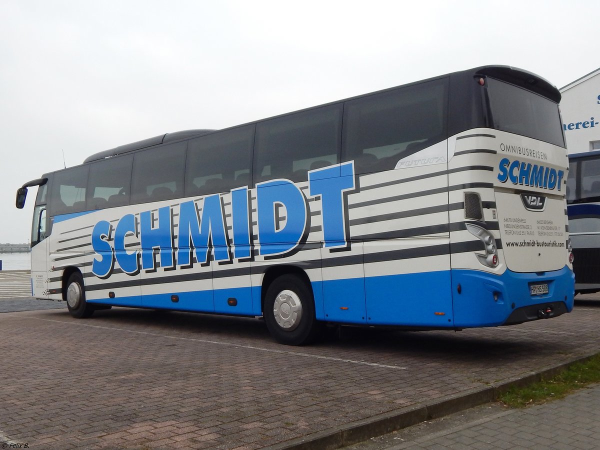 VDL Futura von Schmidt aus Deutschland im Stadthafen Sassnitz. 