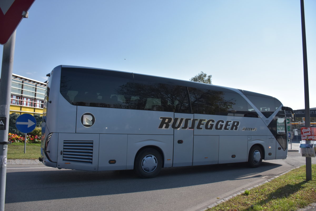 Viseon C11 von Russegger Reisen aus sterreich 09/2017 in Krems.