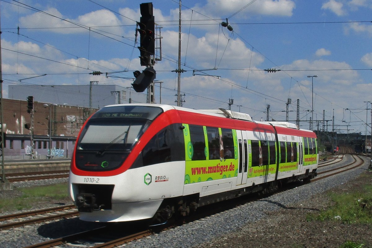 Volmetalbahn 1010-2 Verlässt am 22 Mai 2010 Düsseldorf Hbf.