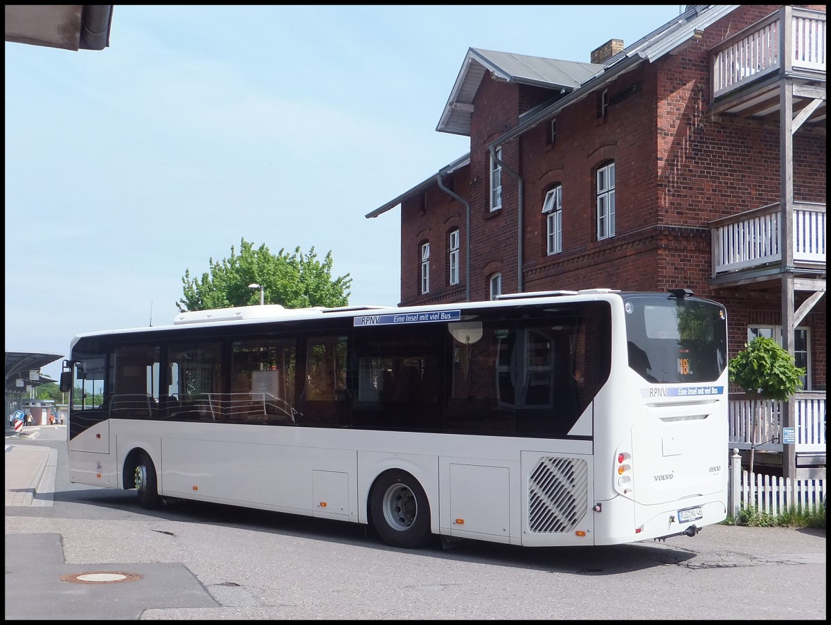 Volvo 8900 der RPNV in Sassnitz.