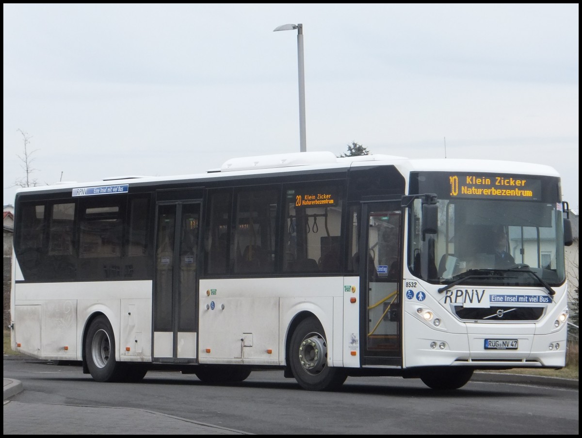 Volvo 8900 der RPNV in Sassnitz.