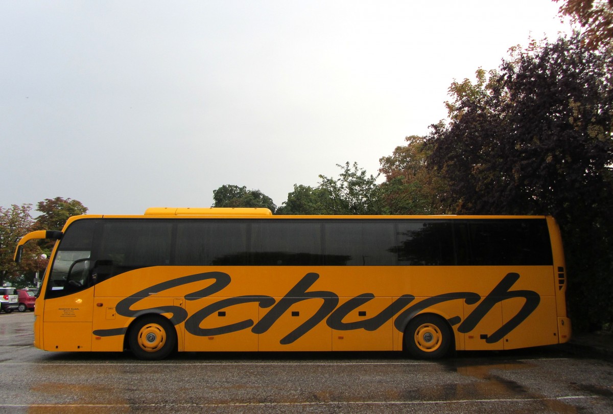 VOLVO 9700 von SCHUCH Reisen / sterreich im August 2013 in Krems.
