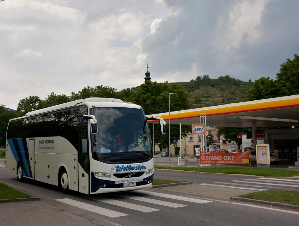 VOLVO 9700 von Wetterstein Reisen aus sterreich im Mai 2018 in Krems.