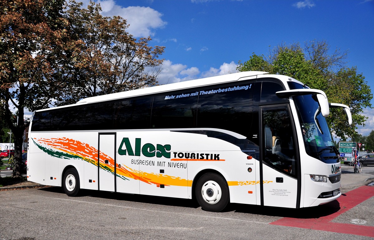 Volvo 9900 Euro 6 von der ALEX Bustouristik aus Deutschland am 17.August 2014 in Krems gesehen.