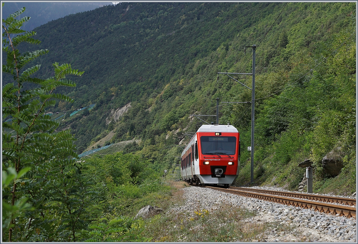 Von Martigny nach Le Châble unterwegs konnte ich diesen TMR NINA zwischen Bovernier und Sembrancher fotografieren.
13. September 2017 