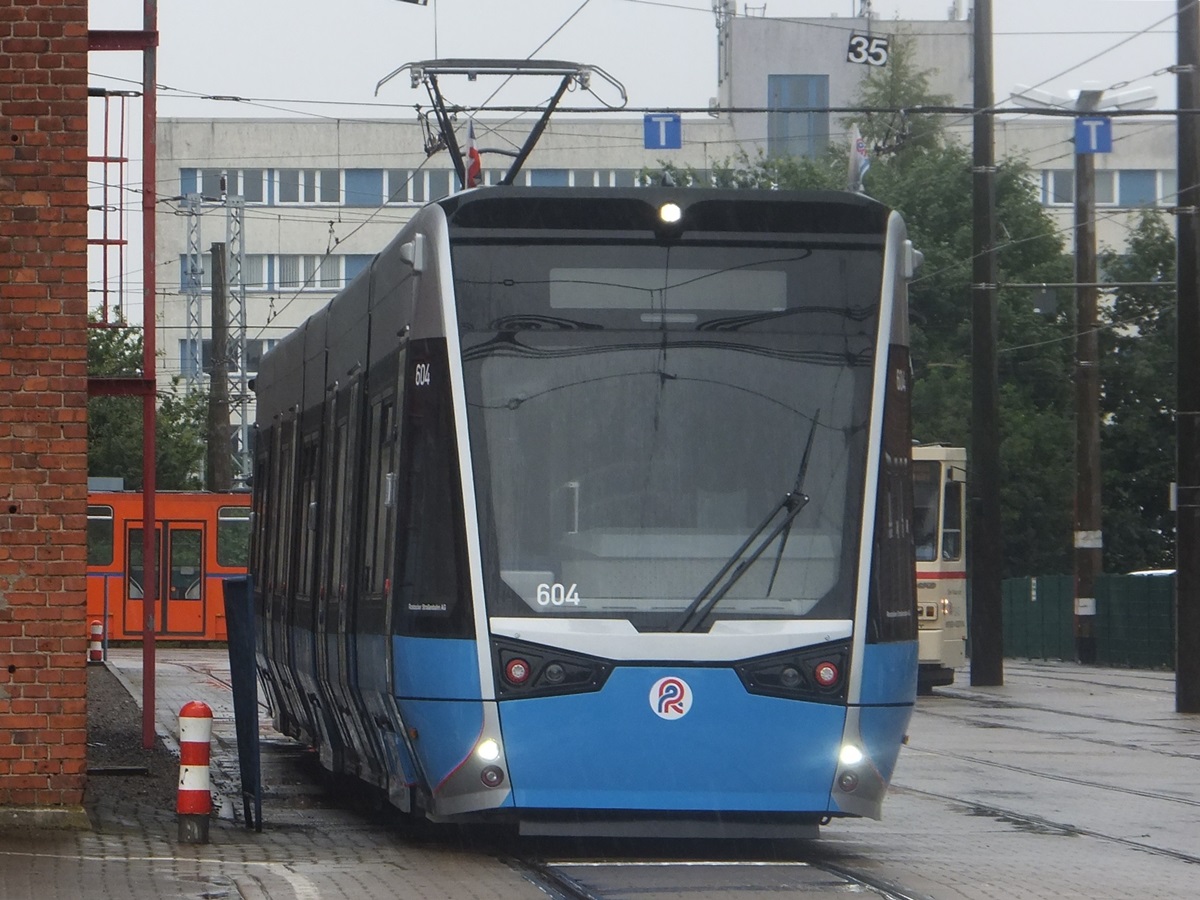 Vossloh 6N2 Nr. 604 der Rostocker Straßenbahn AG in Rostock.