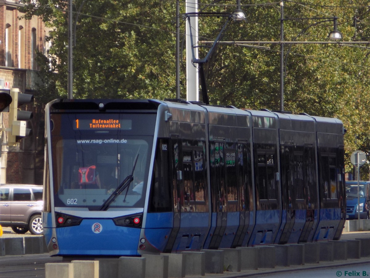 Vossloh 6N2 Nr. 604 der Rostocker Straßenbahn AG in Rostock.