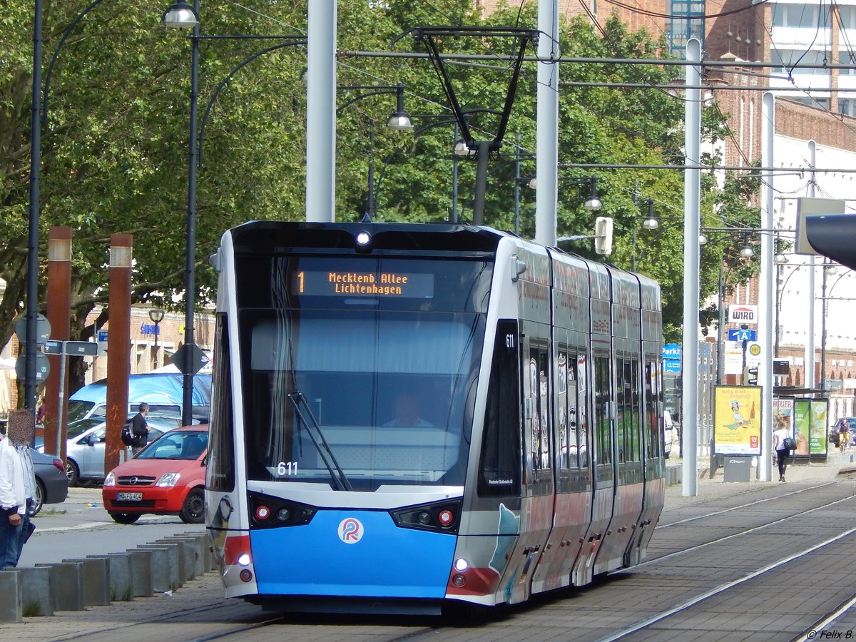 Vossloh 6N2 Nr. 611 der Rostocker Straßenbahn AG in Rostock.