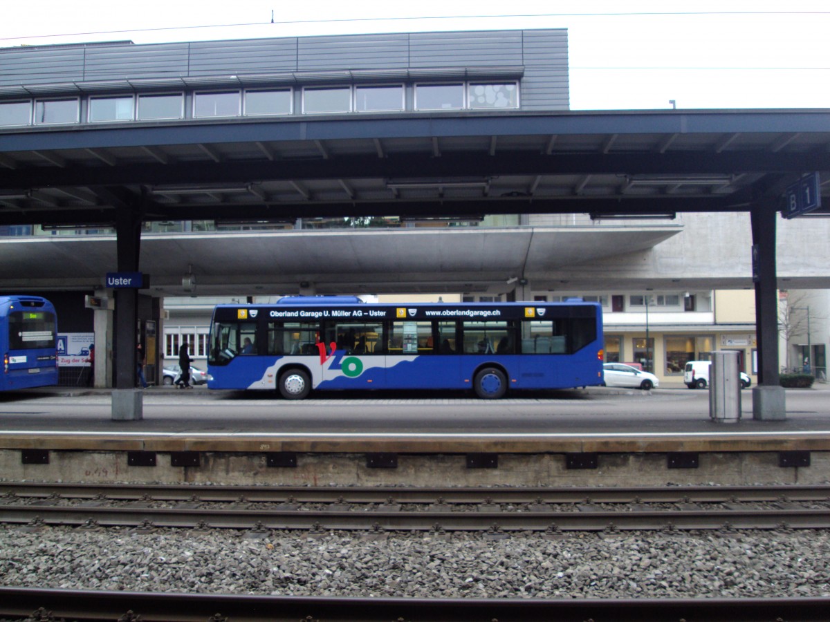 VZO-Mercedes Citaro NR.73 Baujahr 2005 am Bahnhof Uster am 5.2.14.
