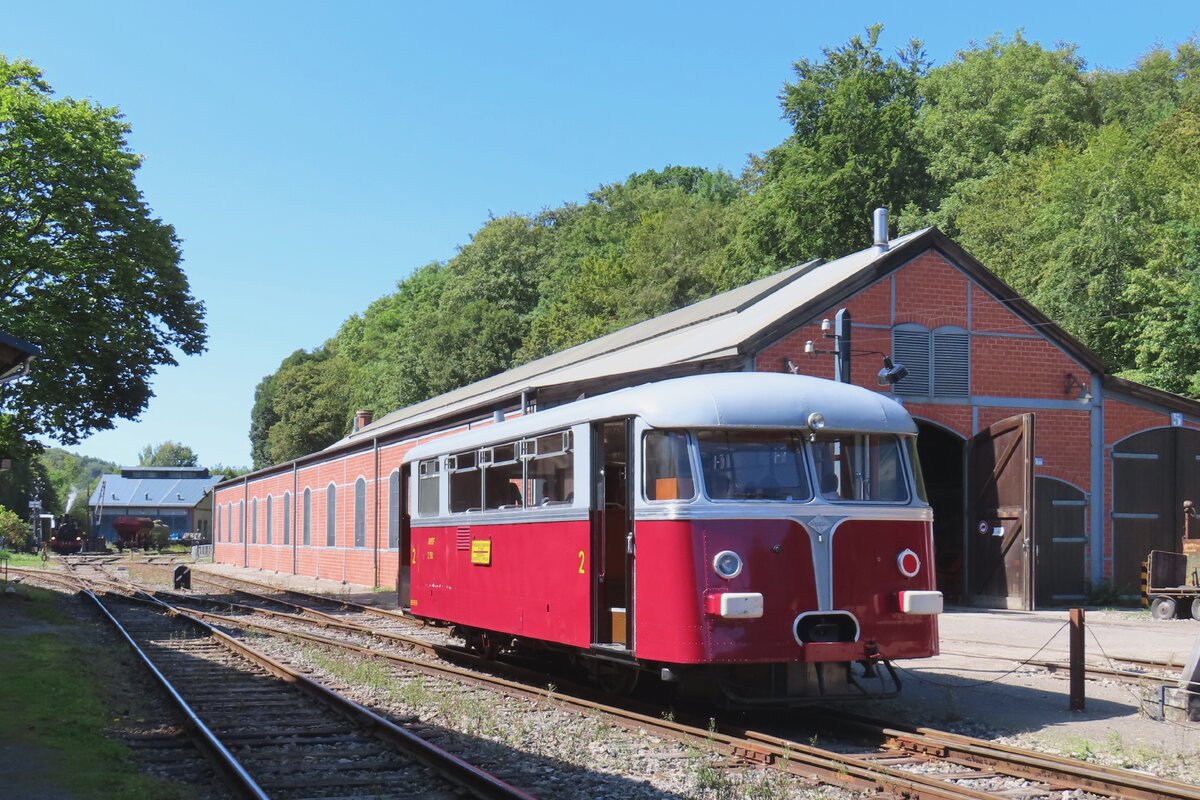 Z-151 kommt aus Bois-de-Rodange in Fonds-de-Gras während ein Exkursion nach Train 1900/AMTF am 20.Augustus 2023.