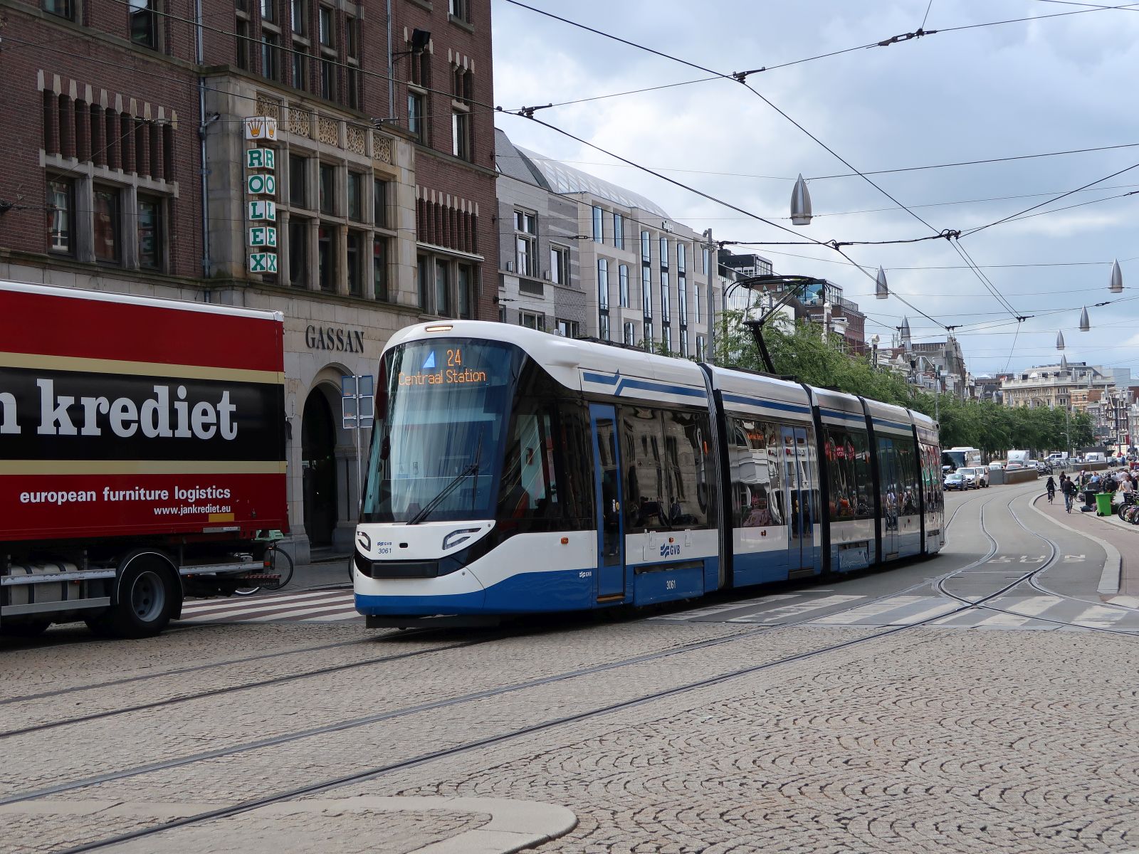 GVBA Strassenbahn 3061 Rokin, Amsterdam 17-07-2023.

GVBA tram 3061 Rokin, Amsterdam 17-07-2023.