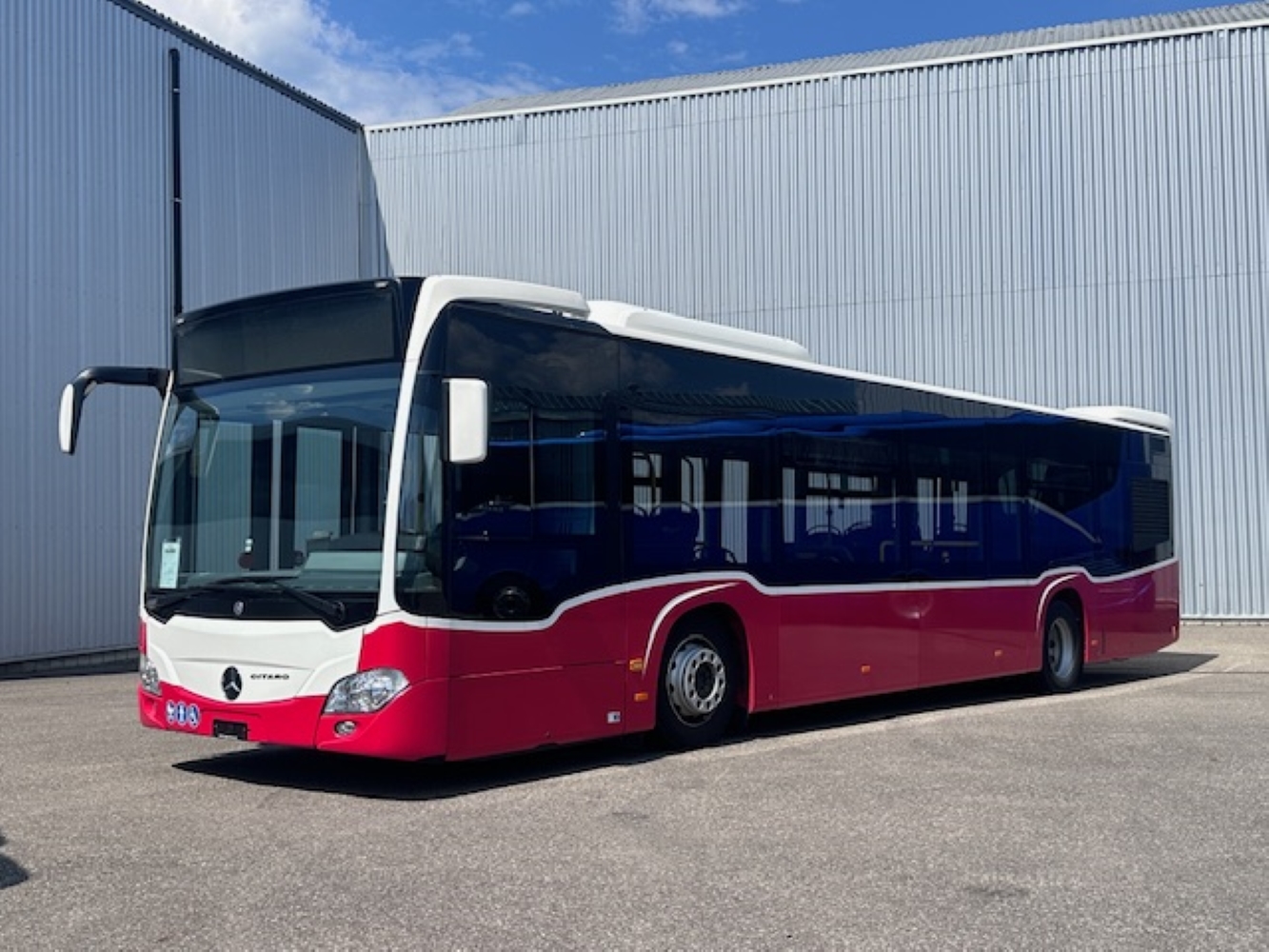 (O 24.7) - Aus Oesterreich: Wiener Linien - Nr. 8120 - Mercedes am 20. Juli 2024 in Winterthur, Daimler Buses