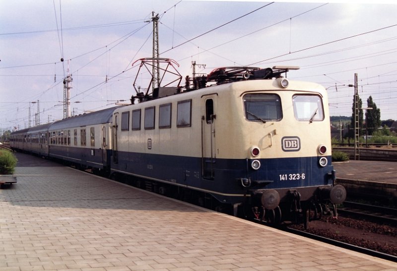 141 323-6 in Rheine (Westf.) am 04-08-1992.