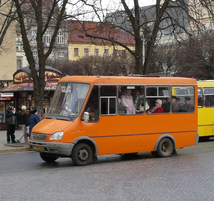 BAZ (Brjansky Avtomobilny Zavod) 2215 Bus in Lviv 24-03-2008.