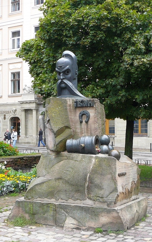 Monument fr Ivan. Lviv 13-09-2009.