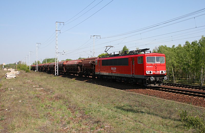 RAILION Logistics 155 246-2 kommt mit Tads- und ähnlichen Wagen vorbei (Berlin Wuhlheide, 24.04.2009)
<br><br>
Update: 10/2014 in Senftenberg als Ersatzteilspender z; 25.08.2015 in Opladen verschrottet