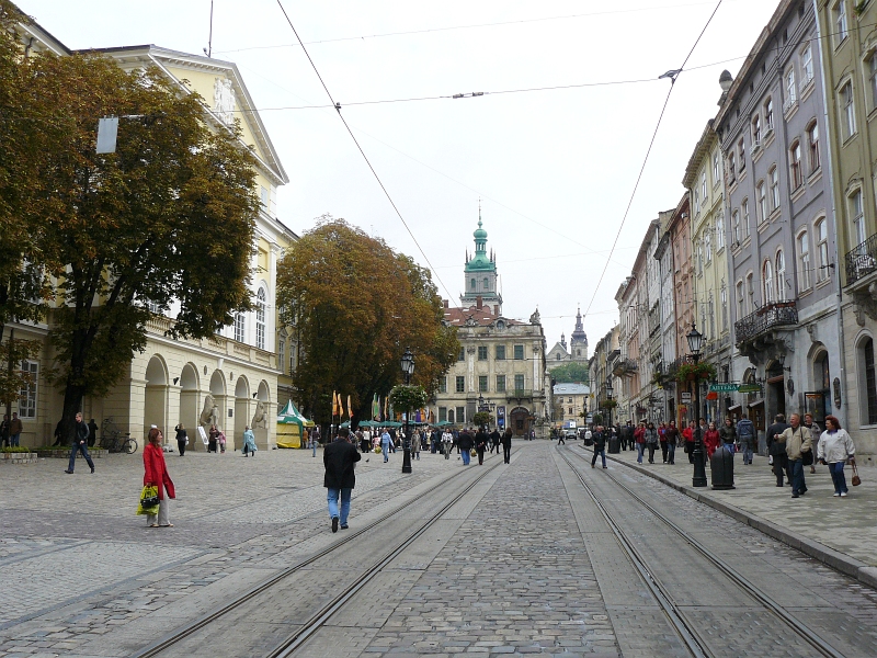 Rynokplatz (Marktplatz) Lviv am 13-09-2007.