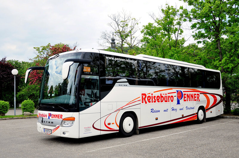 Setra 415 Gt Hd Vom Reiseburo Penner Aus Niederosterreich In Krems Busse Welt Startbilder De