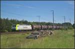ITL 185 542, ausgeliehen von Captrain, mit einem Kesselwagen-Zug am 05.06.2013 in der Berliner Wuhlheide