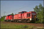 DB Cargo 298 325-2 fuhr mit der Schwesterlok 298 322 als Lokzug am 19.05.2017 durch die Berliner Wuhlheide (Standort öffentlich zugänglich)