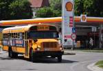 Schulbusse/467578/international-380c-t444-eehemaliger-us-school International 380C T444 E,ehemaliger US School Bus im Mai 2015 in Krems gesehen.