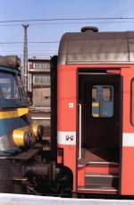 NMBS Lok 1501 mit D-Zug nach Paris-Nord.