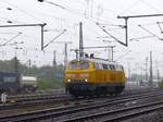 DB Bahnbau Diesellok 225 010-8 Gterbahnhof Oberhausen West 20-10-2016.