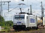 Metrans HHLA (Hamburger Hafen und Logistik AG) Lok 386 017-8 aus Tschechien. Gterbahnhof Oberhausen West, Deutschland 13-07-2017.


Metrans HHLA (Hamburger Hafen und Logistik AG) loc 386 017-8 uit Tsjechi. Goederenstation Oberhausen West, Duitsland 13-07-2017.