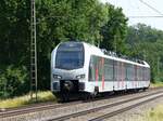 Abellio Triebzug ET 25 2306 bei Bahnbergang Wasserstrasse, Hamminkeln 18-06-2021.